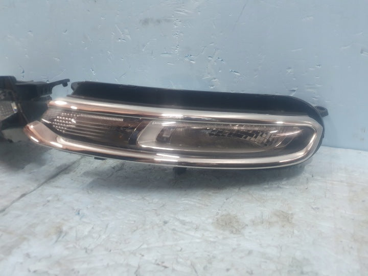 Frontscheinwerfer Citroën C3 III 9820877980 9820878080 Ein Satz Headlight SCH8356200402pl