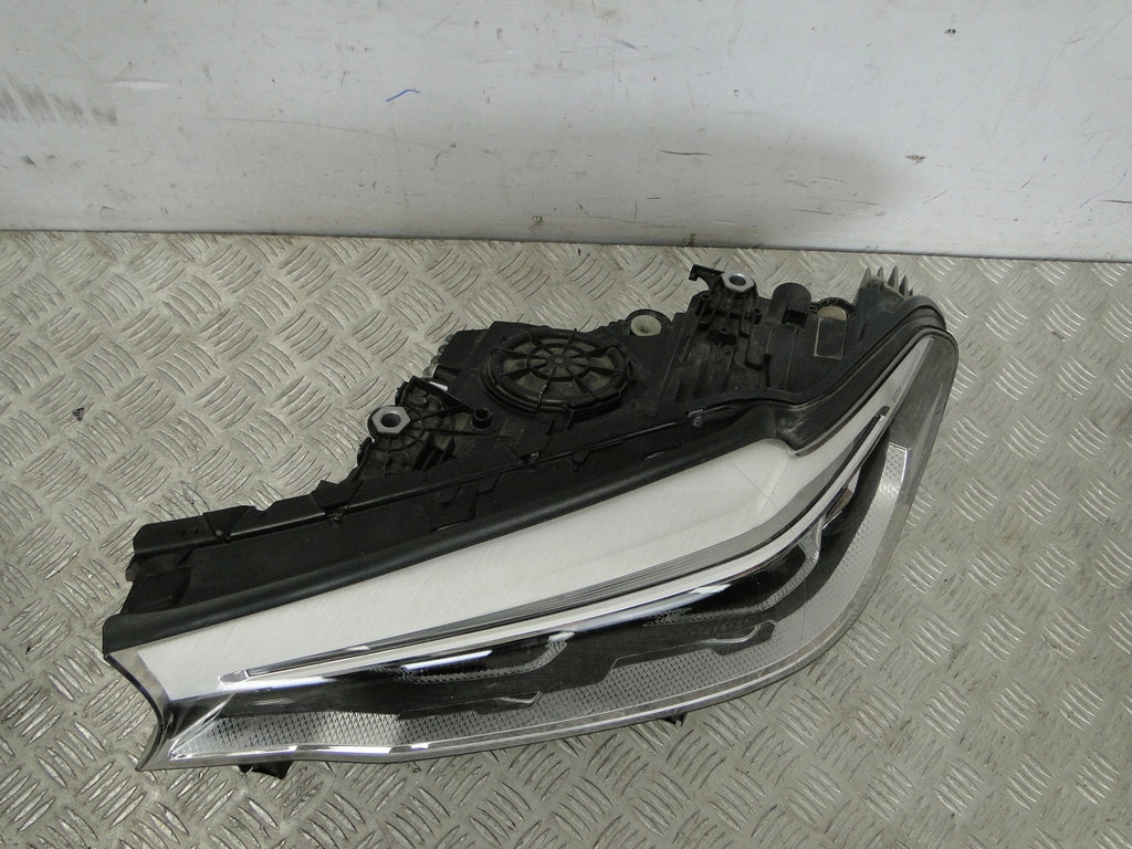 Frontscheinwerfer BMW 5 G31 G30 7439193-04 LED Ein Stück (Rechts oder Links)