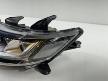 Laden Sie das Bild in den Galerie-Viewer, Frontscheinwerfer Mitsubishi Outlander LED Links Scheinwerfer Headlight