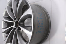 Load image into Gallery viewer, 1x Alufelge 19 Zoll 9.5" 5x120 39ET Glanz Grau 6859877 BMW F01 Mg Rim Wheel FEL7576444205sm