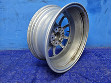 Load image into Gallery viewer, 1x Alufelge 16 Zoll 6.5" 5x114.3 40ET Glanz Silber KE409-3Z110 Nissan I FEL3520867868gi