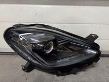 Laden Sie das Bild in den Galerie-Viewer, Frontscheinwerfer Maserati I 06703034730 Rechts Scheinwerfer Headlight SCH7323288964zf
