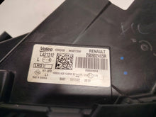 Load image into Gallery viewer, Frontscheinwerfer Dacia Duster 260602465R LED Links Scheinwerfer Headlight SCH6896804521uo