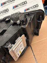 Load image into Gallery viewer, Frontscheinwerfer BMW F10 7203246 Bi-Xenon Rechts Scheinwerfer Headlight SCH8851825286gs