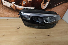 Laden Sie das Bild in den Galerie-Viewer, Frontscheinwerfer Mercedes-Benz W177 A1779065704 Links Scheinwerfer Headlight SCH9958362448ve