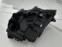 Laden Sie das Bild in den Galerie-Viewer, Frontscheinwerfer VW T6 7L1941036D LED Rechts Scheinwerfer Headlight SCH5018728440ef