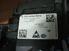 Laden Sie das Bild in den Galerie-Viewer, Frontscheinwerfer Mercedes-Benz W247 A2479062503 A2479062603 FULL LED Rechts