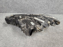 Laden Sie das Bild in den Galerie-Viewer, Frontscheinwerfer BMW 3 F30 F31 7259526 Xenon Rechts Scheinwerfer Headlight SCH2111682225xq