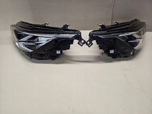 Load image into Gallery viewer, Frontscheinwerfer VW Golf VIII 5H1941005 5H1941006 LED Ein Satz Headlight SCH1550325227qi
