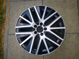 1x Alufelge 19 Zoll 8.0