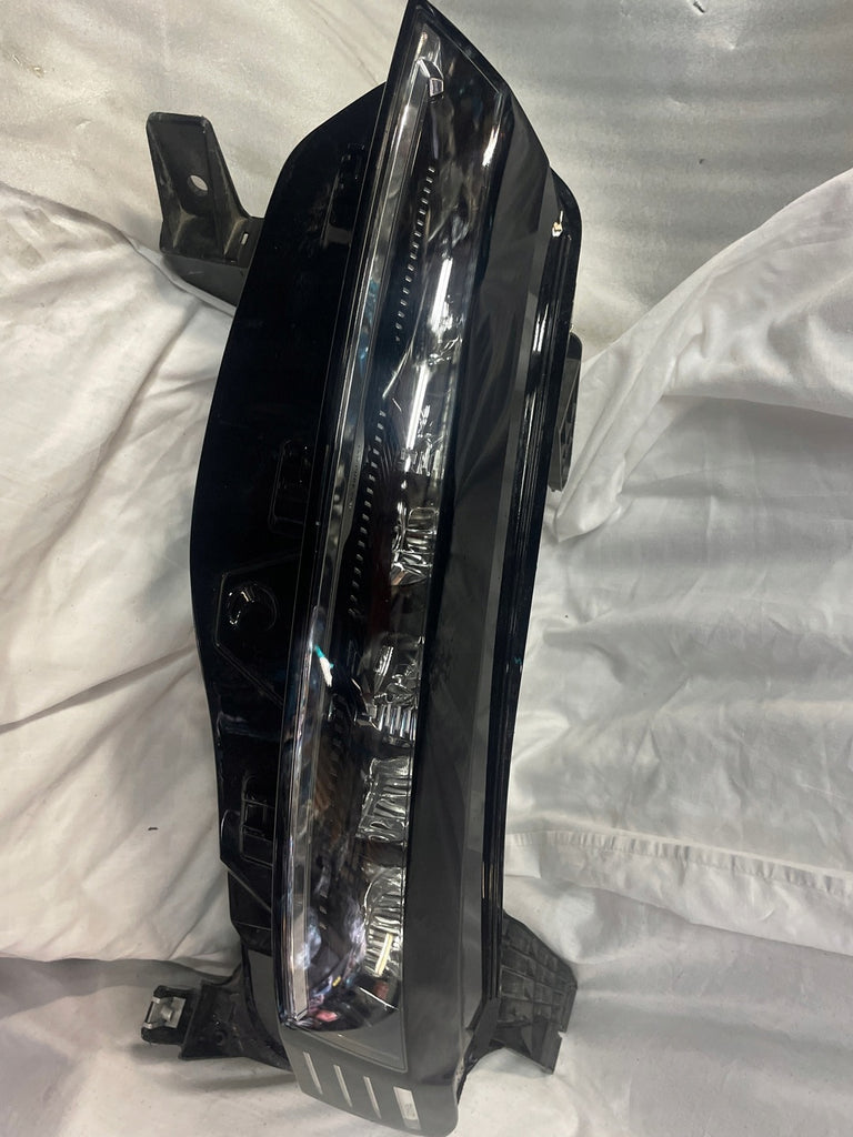 Frontscheinwerfer Renault Megane 1ZX015143-21 LED Ein Stück (Rechts oder Links)