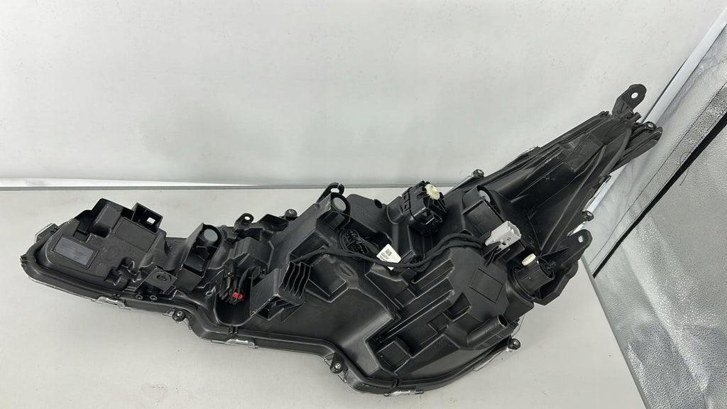 Frontscheinwerfer Toyota Corolla 81110-02560 Full LED Rechts oder Links