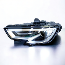 Load image into Gallery viewer, Frontscheinwerfer Audi A3 8V0941005E 90104556 Xenon Links Scheinwerfer Headlight