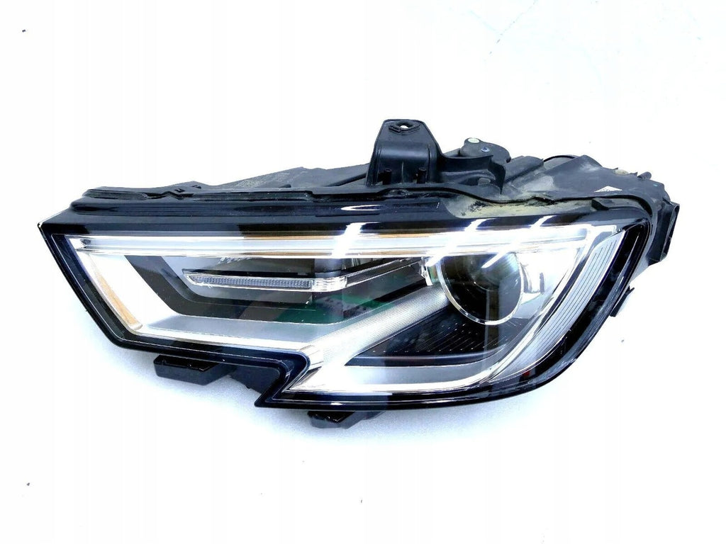 Frontscheinwerfer Audi A3 8V0941005E 90104556 Xenon Links Scheinwerfer Headlight