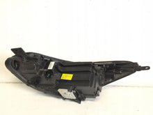 Load image into Gallery viewer, Frontscheinwerfer Kia Sportage IV 92102F1110 Ein Satz Scheinwerfer Headlight SCH3490306628ut