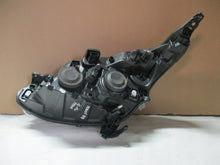 Laden Sie das Bild in den Galerie-Viewer, Frontscheinwerfer Peugeot 208 9802221280 Rechts Scheinwerfer Headlight SCH6369952478kl