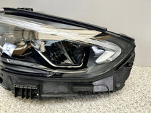 Laden Sie das Bild in den Galerie-Viewer, Frontscheinwerfer Mercedes-Benz W206 A2069063605 LED Rechts Headlight SCH9197739387xi