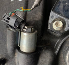 Laden Sie das Bild in den Galerie-Viewer, Motor Toyota Prius 2ZR 1.8 2015 Hybrid Engine Komplett MOT3282718560rl