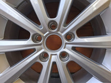 Load image into Gallery viewer, 1x Alufelge 16 Zoll 6.5" 5x112 42ET Glanz Silber 3G0071496B VW Passat Golf I FEL2480701970xq