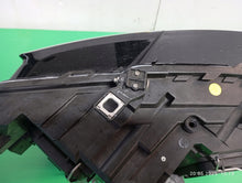 Laden Sie das Bild in den Galerie-Viewer, Frontscheinwerfer Audi Q5 8R0941003AF Xenon Ein Stück (Rechts oder Links) SCH7098850560qm