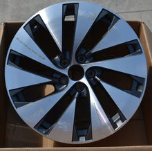 Load image into Gallery viewer, 1x Alufelge 19 Zoll 8.0" 5x112 39ET Glanz Schwarz 8MA601025F Audi Rim Wheel FEL4634840050ya