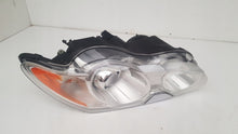 Load image into Gallery viewer, Frontscheinwerfer Jaguar Xf X250 Xenon Ein Satz Scheinwerfer Headlight SCH6671170944wm