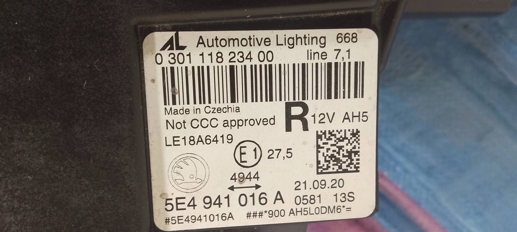 Frontscheinwerfer Skoda Octavia I 5E4941016A Rechts Scheinwerfer Headlight SCH5803464628ep