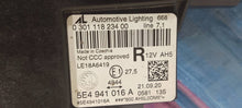 Laden Sie das Bild in den Galerie-Viewer, Frontscheinwerfer Skoda Octavia I 5E4941016A Rechts Scheinwerfer Headlight SCH5803464628ep