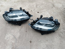 Load image into Gallery viewer, Frontscheinwerfer Audi A4 B8 8K0941004A 8K0941003A Ein Satz Headlight SCH3736921795km