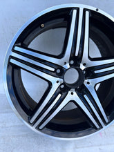 Laden Sie das Bild in den Galerie-Viewer, 1x Alufelge 18 Zoll 8.0&quot; 5x112 48ET A1764010402 Mercedes-Benz Amg Rim Wheel