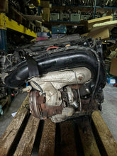 Laden Sie das Bild in den Galerie-Viewer, Motor Ford Mondeo AV4Q-6007-CD 2.0 2010 Engine Unkomplett MOT2920479778no