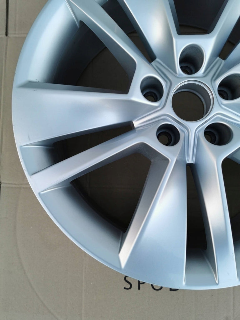 1x Alufelge 18 Zoll 565601025C Skoda Kodiaq Rim Wheel FEL8927393210dn