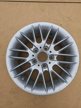 Load image into Gallery viewer, 1x Alufelge 16 Zoll 7.0&quot; 5x120 20ET Glanz Silber 6751762-2 BMW 1 Rim Wheel