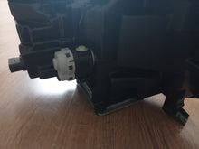 Laden Sie das Bild in den Galerie-Viewer, Frontscheinwerfer VW Amarok N1XB13E017DE Links Scheinwerfer Headlight SCH6836161483lx