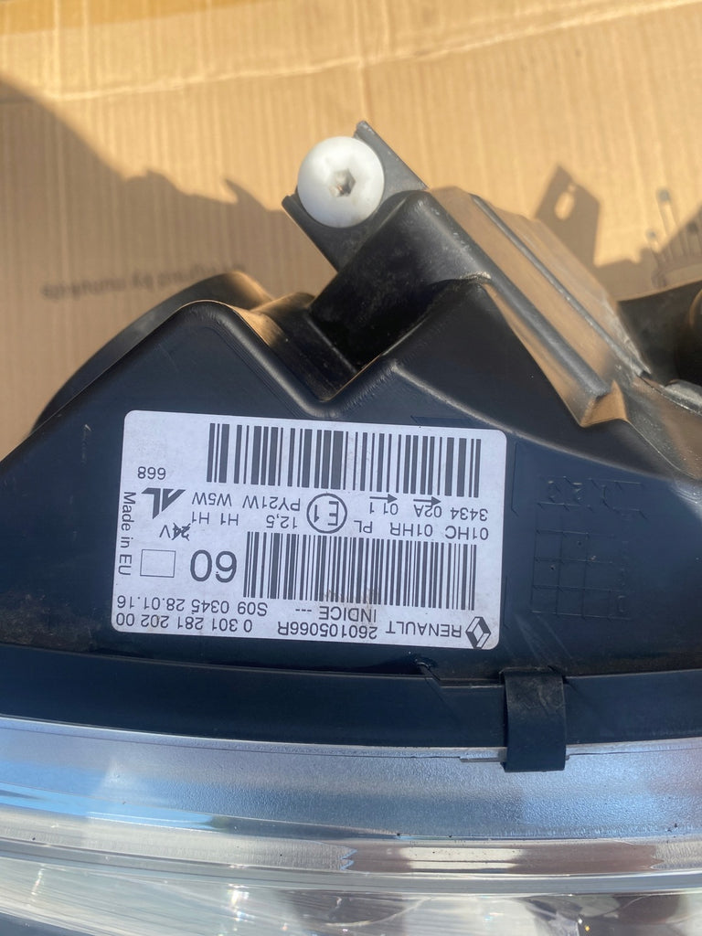 Frontscheinwerfer Renault Captur 260105066R Rechts Scheinwerfer Headlight SCH5058913522iz