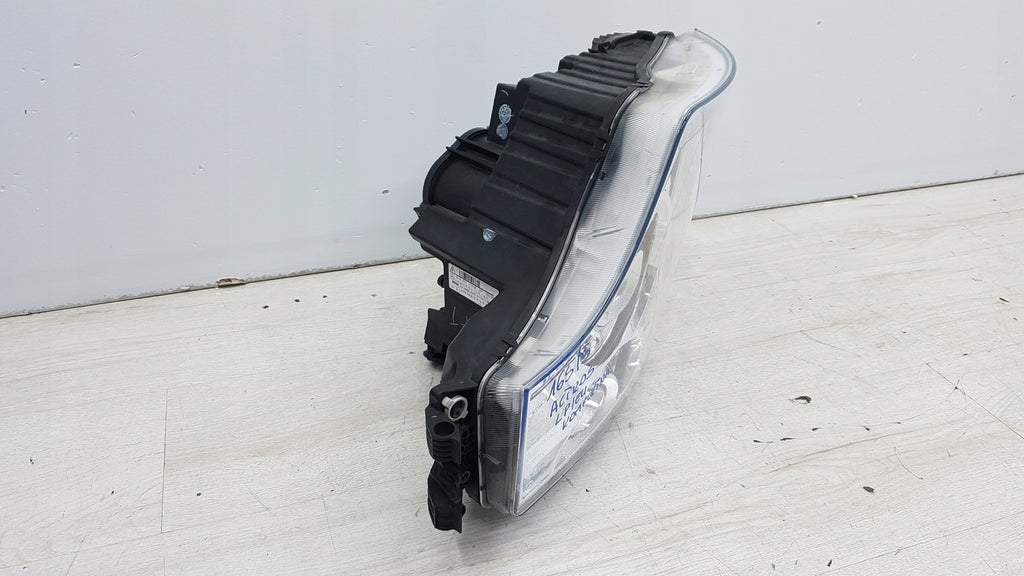 Frontscheinwerfer Mercedes-Benz A9618205239 Links Scheinwerfer Headlight