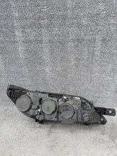 Load image into Gallery viewer, Frontscheinwerfer Peugeot Boxer Ein Stück (Rechts oder Links) Headlight SCH6403967183ua