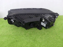 Laden Sie das Bild in den Galerie-Viewer, Frontscheinwerfer VW Touareg 761941082A Rechts Scheinwerfer Headlight