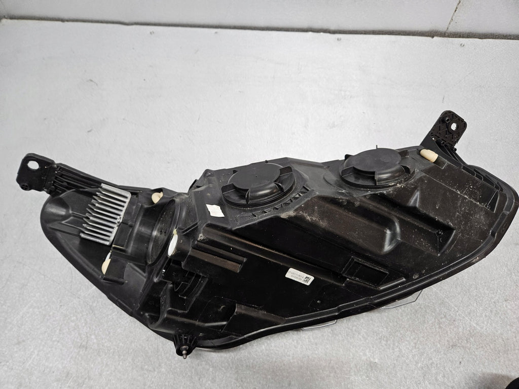 Frontscheinwerfer Ford Focus MX7B-13E015-CD Links Scheinwerfer Headlight SCH2194762778wz
