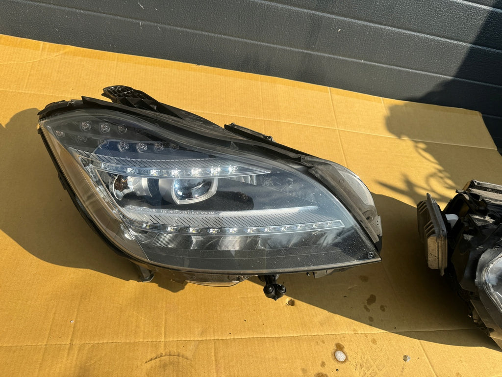 Frontscheinwerfer Mercedes-Benz A2188202259 030125923218 LED Rechts Headlight