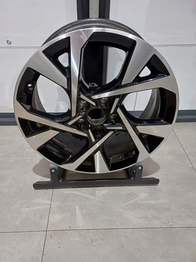 1x Alufelge 18 Zoll 7.5" 5x114.3 52ET Glanz 52910-J9800 Hyundai Kona Mg FEL3339287032wa
