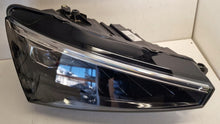 Laden Sie das Bild in den Galerie-Viewer, Frontscheinwerfer Skoda Scala 657941016C 3V1941016B LED Rechts Headlight SCH1556470022ks
