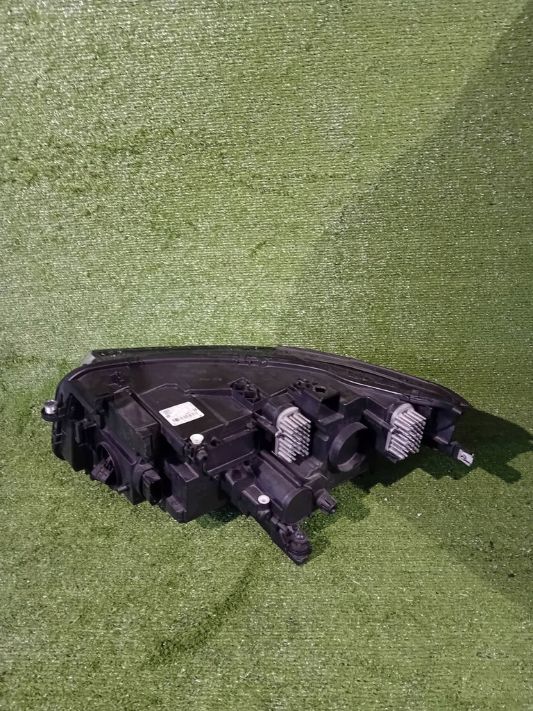 Frontscheinwerfer VW Tiguan 030111923400 5NB941082C Rechts Headlight SCH7181343375ei