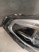 Load image into Gallery viewer, Frontscheinwerfer BMW X3 G01 7466120-05 Rechts Scheinwerfer Headlight SCH7390859451yu