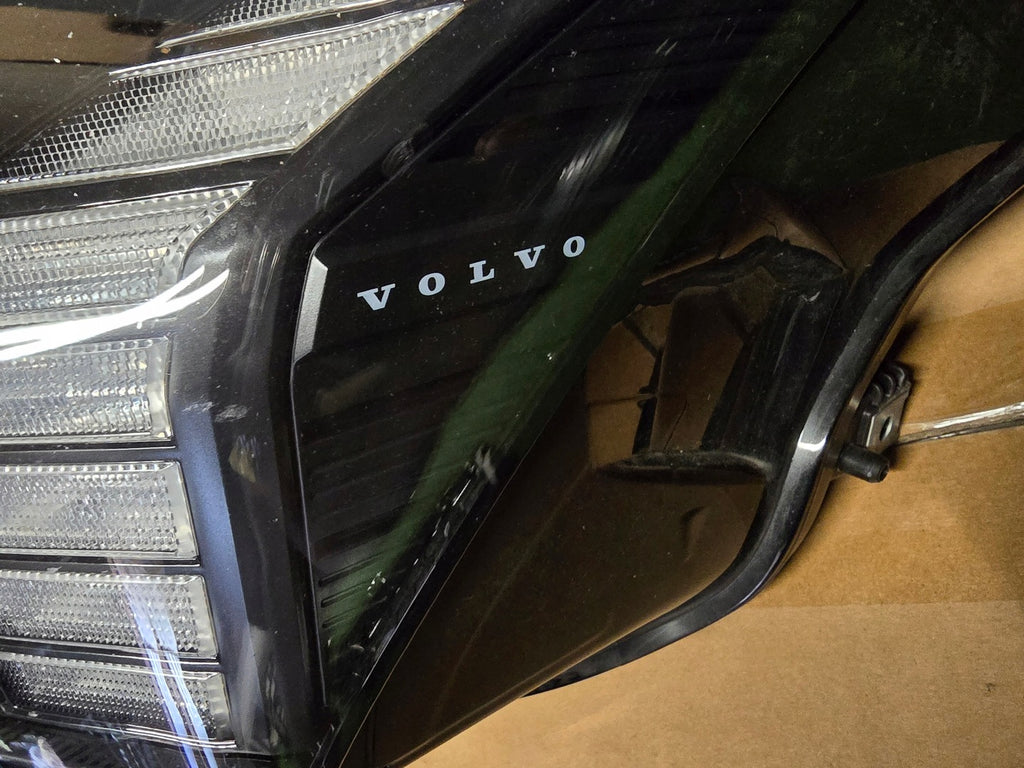 Frontscheinwerfer Volvo 80000401 Full LED Links Scheinwerfer Headlight SCH1156404108yn