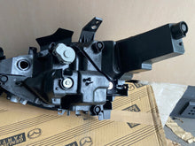 Laden Sie das Bild in den Galerie-Viewer, Frontscheinwerfer Mazda Cx5 Cx-5 3917424305 Xenon Rechts Scheinwerfer Headlight SCH8089079012cg
