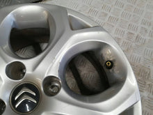 Laden Sie das Bild in den Galerie-Viewer, 1x Alufelge 18 Zoll 9687753077 Citroën C3 Ii Rim Wheel FEL7165385320og