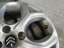 Laden Sie das Bild in den Galerie-Viewer, 1x Alufelge 18 Zoll 9687753077 Citroën C3 Ii Rim Wheel FEL7165385320og