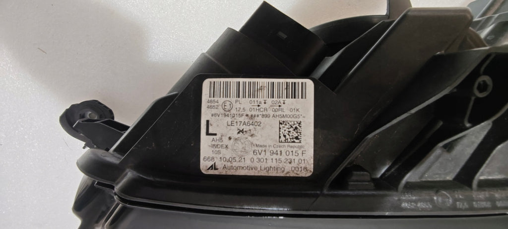 Frontscheinwerfer Skoda Fabia III 6V1941015F LED Links Scheinwerfer Headlight