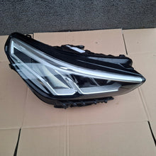 Laden Sie das Bild in den Galerie-Viewer, Frontscheinwerfer BMW X1 5A9A222-01 Rechts Scheinwerfer Headlight SCH3735698779qp